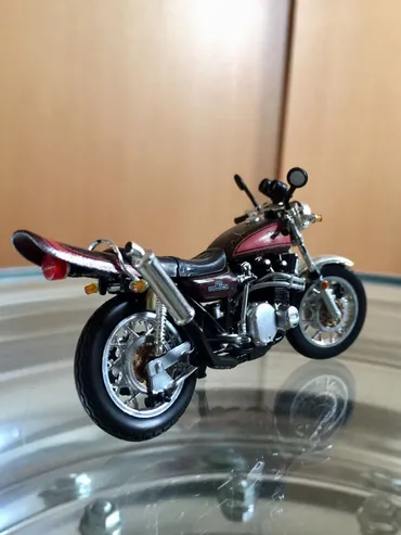 鬼塚英吉のバイクのおもちゃ情報