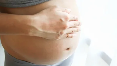 臨月の胎動の変化と注意すべき兆候