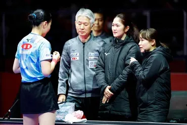 卓球女子日本 伊藤美誠の的確な助言と優しい表情が際立つ「まるで伊藤監督」「パリ五輪でもベンチにいてほしい」「頼りになります」/スポーツ/デイリースポーツ  online