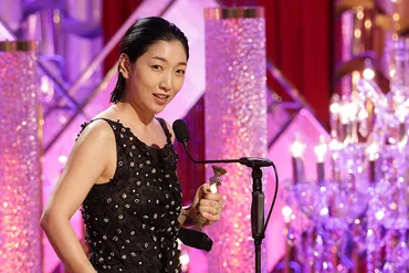 安藤サクラ、第47回日本アカデミー賞主演・助演で最優秀賞W受賞! 歓喜のガッツポーズ – ニッポン放送 NEWS ONLINE