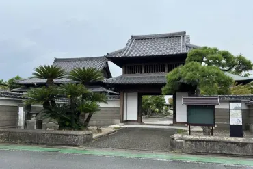松田聖子 沙也加さんのお墓を生まれ故郷に!実父も眠る一族の菩提寺に建立計画(2ページ目)