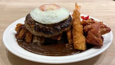 ガストのデカ盛りメニュー全3種類を紹介(進撃のグルメ)