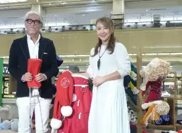 日本橋三越本店で開催しているゴルフ雑貨店「HOLLYS GOLF MARKET」のポップアップストアの取材会に登場した東ちづると夫の堀川恭資さん(左)― スポニチ Sponichi Annex 芸能
