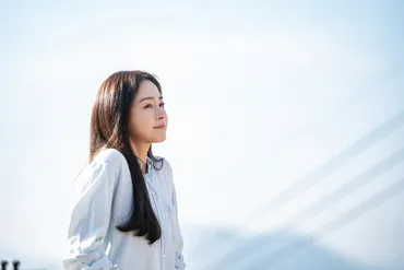 韓国で最も美しい女優」と称されたキム・テヒ、「天国の階段」の悪女役から20年を経て挑んだ衝撃のスリラー
