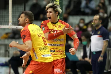 イタリア21/22第19節 ビーボ・ヴァレンティアの西田有志がバースデーMVP