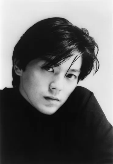 尾崎豊(1965―92) 「15の夜」「…:早世したミュージシャン 写真特集:時事ドットコム