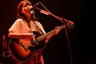 ライブレポート】橋本絵莉子、＜燃やして探してツアー 2022＞完走。ソロ初となった名古屋公演レポ 