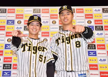 阪神 ルーキーの佐藤輝&中野が揃って甲子園初のお立ち台 きょうもZポーズきまってるぜ！― スポニチ Sponichi Annex 野球