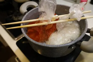 災害時レシピ。ポリ袋で炊くごはんとサバトマトカレー防災食の作り方。アイラップで1合炊飯。非常食レシピ。 