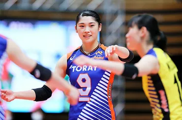 Vリーグ女子で21戦全勝】東レ22歳主将・黒後愛が語る、゛競い合うように得点を奪う゛攻撃力の秘訣 