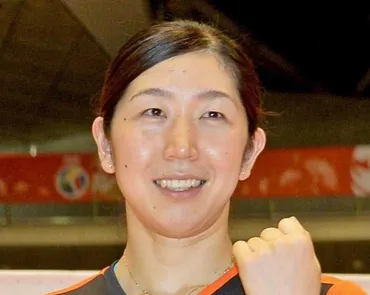 女子バレー 荒木絵里香は４大会連続五輪「引き締まる思い」古賀、黒後ら代表１２人発表/スポーツ/デイリースポーツ online