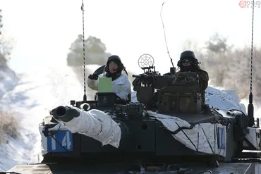 広がる自衛隊の女性起用 戦車の現場にも 陸自初の女性戦車小隊長が臨んだ極寒の訓練 