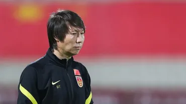 サッカー中国代表元監督、汚職で懲役２０年 