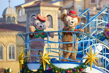 おばさん2人でクリスマスの東京ディズニーシーへ！水上のサンタに会える！シックなカウンターでオリジナルカクテルも…  映えのたからない生活――独身40代女性の゛雑（ザッツ）゛・マイ・ライフ