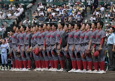 全国高校野球 個性色々、球児ユニホーム 