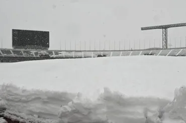 カターレ富山、積雪でホーム初戦ピンチ除雪ボランティアを募集(朝日新聞)