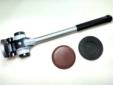 重い家具も一人で動かせる「カグスベール」と「らくらくヘルパー」でラクラク大掃除