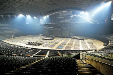 新モードも命名権も不発…札幌ドーム、描けぬ「日ハム後」<アングル>:北海道新聞デジタル