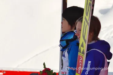 スキージャンプ女子、日本勢の躍進は？高梨沙羅、伊藤有希、丸山希らの活躍を振り返る！（2024/2025シーズン）2024/2025スキージャンプシーズン、日本人選手の活躍