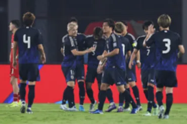 【月日】サッカー日本代表対中国代表の実況・解説者は誰?視聴方法・キャスト紹介杯アジア最終予選
