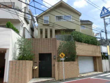 青葉台】石田純一・東尾理子夫妻など芸能人・著名人の自宅を探訪~三田用水跡・暗渠散策(4):山下達郎・竹内まりや夫妻金田正一森尾由美石橋供養塔碑