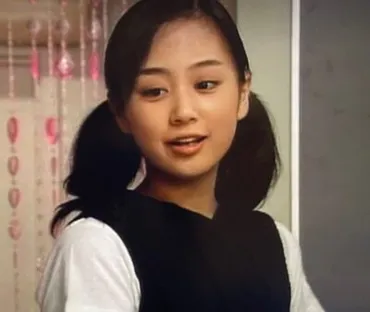 ともこ役の黒田美樹の現在は?芸能界引退理由や病気の真相は!│ぴろりん先生のつぶやき教室