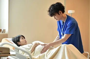コウノドリ』ドラマで問う、産後の母の闇を夫は理解しているか?