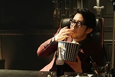 映画マイホームヒーロー』ラスボス・志野(津田健次郎)の場面写真解禁