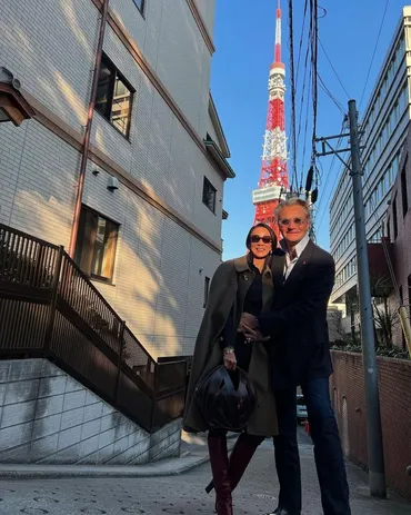 夫はフランス人実業家、元フジアナ〝年ぶり〟東京滞在で路地裏ショット公開!「最高にかっこいい」「いつ見てもお似合い♡」「ステキなご夫婦」:「おっ!」でつながる地元密着のスポーツ応援メディア西スポ