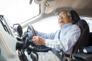 認知症の症状、車の鍵も取り上げたのに…免許返納を拒んだ歳父が交通事故も「俺は悪くない」そして要介護に家族の苦悩