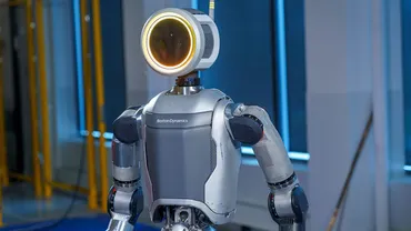 ボストン・ダイナミクスのヒト型ロボットが大幅に進化、そのありえない動きから見えてきたこと(動画あり)