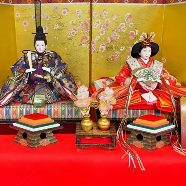 久月雛人形おしゃれ段飾り人ひな人形木製お雛様女の子初節句飾りコンパクト金彩組立式お祝三段飾り五人飾り毛氈飾り雛人形