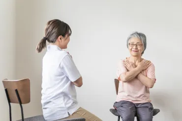 高齢者にオススメの脳トレ選!認知症予防に効果的な体操や理由も解説