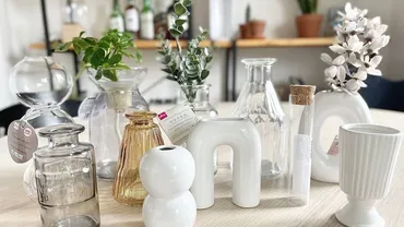 100均の花瓶でお部屋を華やかに！おしゃれな飾り方やおすすめ商品をご紹介？100均花瓶の世界：ダイソー、セリア、キャンドゥのおすすめ商品と飾り方