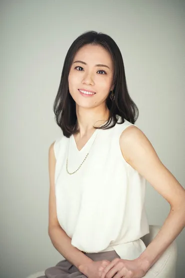 宝塚歌劇団、ハラスメントを「伝統」と美化 学校から続く上下関係 