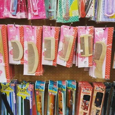 100均各社のくし一覧！ヘアケアにおすすめのつげ櫛の作り方も！ 