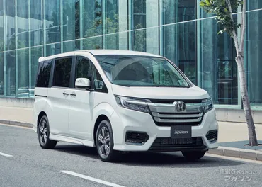 ステップワゴンの中古車の維持費は?ガソリン車とハイブリッド車での違いも紹介