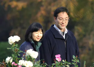 子供にニッコリ笑って腰をかがめて話しかけ…黒田清子夫妻 ひっそり暮らし続けた″17年の堅実生活″