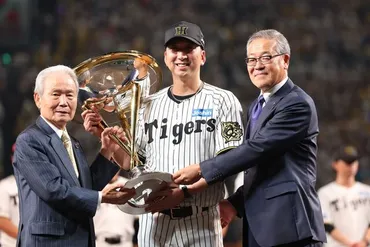 阪神】藤川監督 守護神・岩崎優の登場曲〝演出〟にニヤリ「後ろで隠れていました」（東スポWEB） 