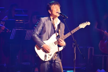 野口五郎、岩崎宏美とのツアーを発表。7月には東京国際フォーラムも。