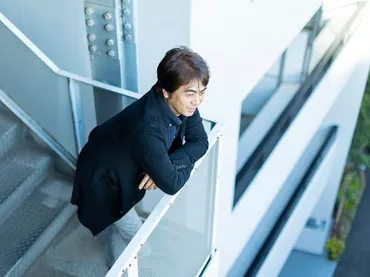 すべての旅は、自分に通じる 鉄道旅が教えてくれた個性 俳優・関口知宏さん 