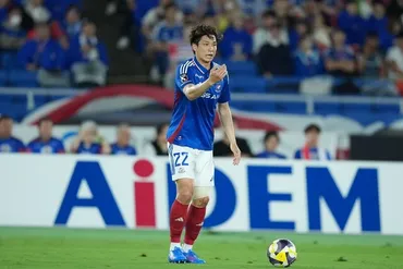 僕たちが止まることはない」。角田涼太朗は完敗でも前を向く。横浜F・マリノスは「もう少しゴールに向かっていく怖さが欲しい」（フットボールチャンネル） 