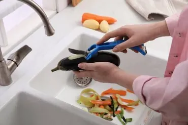 ディスポーザーの掃除には氷や重曹がおすすめ？お手入れ方法や正しい使い方を紹介 