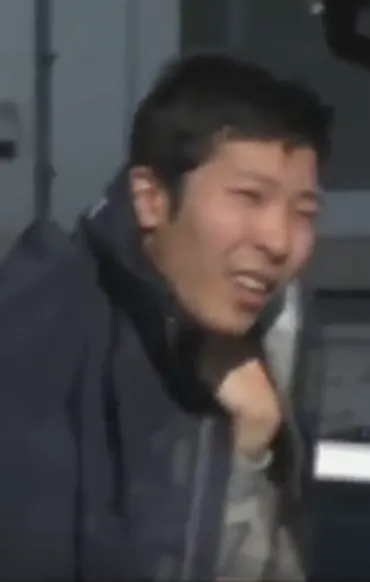 山口芳寛 