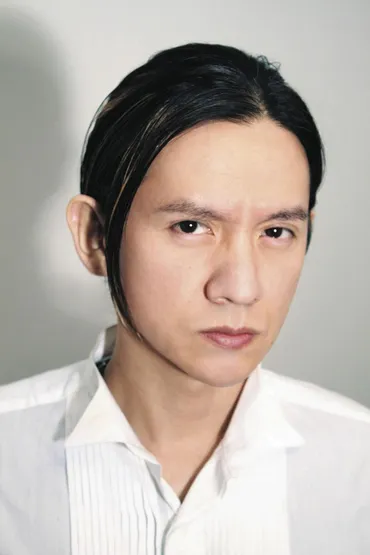 岡本健一、俳優人生を語る！舞台、家族、そして未来への挑戦（？マーク）岡本健一の輝かしいキャリアと、家族愛に迫る