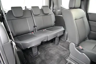 ステップワゴンの魅力とは？新型から徹底解説！(ホンダ、ミニバン、燃費)ステップワゴンのグレード、燃費、価格を徹底比較！