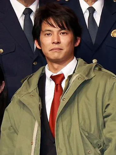 織田裕二7年ぶり゛青島刑事゛姿で「現場に血は流れる！」 : 映画ニュース 