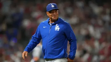 ドジャースのデイブ・ロバーツ監督がポストシーズンでの佐々木朗希のブルペン起用を示唆