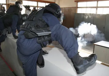 捜査1課の事件簿：誘拐事件と初めての突入 盾を手に飛び込んだら… 