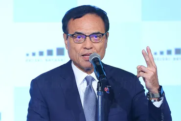 新浪剛史氏「ハワイ女性トラブル」の現場となった「2億円コンドミニアム」の疑惑 本人が社長時代のローソンが購入、当時から゛会社施設の私物化゛との指摘が（デイリー新潮）  